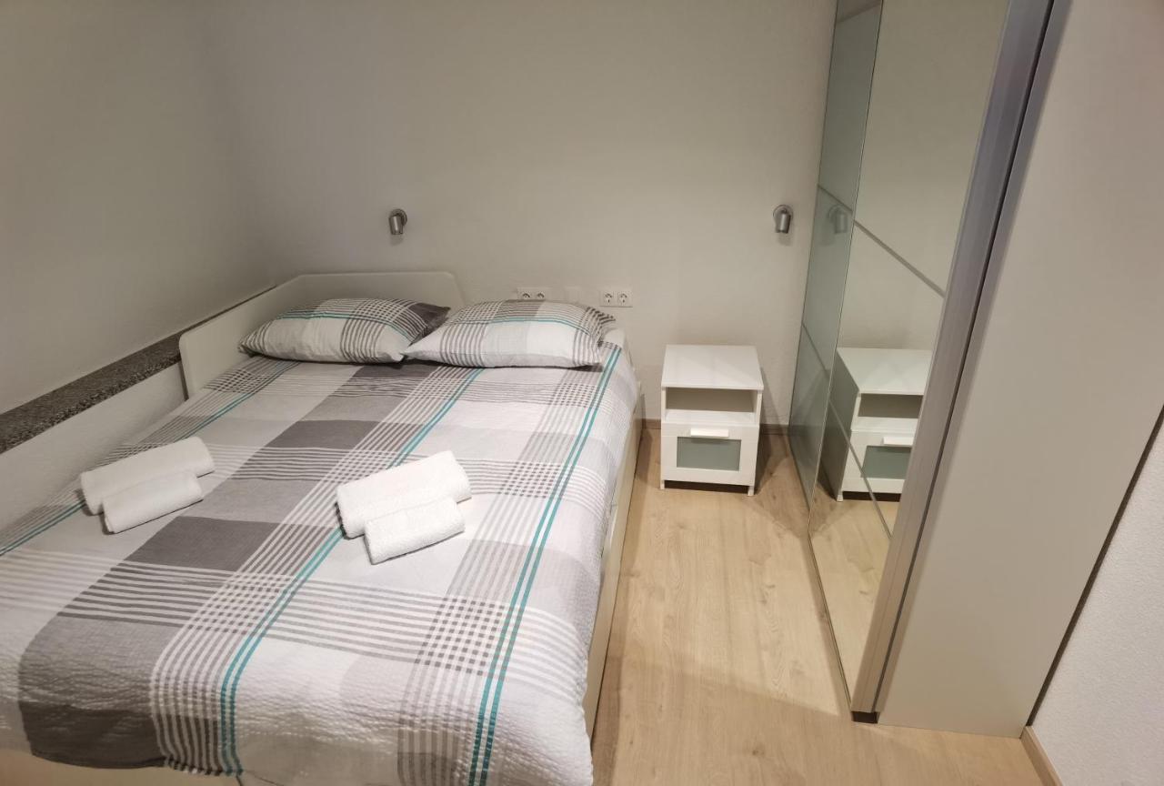 Apartman Bura Leilighet Posedarje Eksteriør bilde